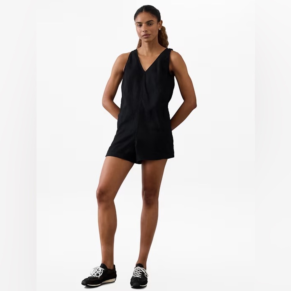 Black Athleta retreat linen romper